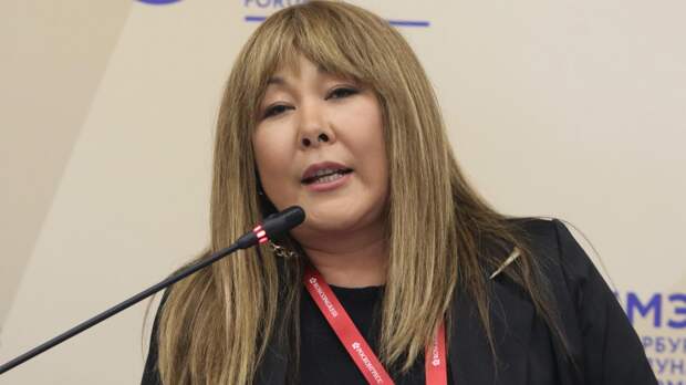 Анита Цой сравнила свой опыт работы в США с фильмом «Стриптизёрши»