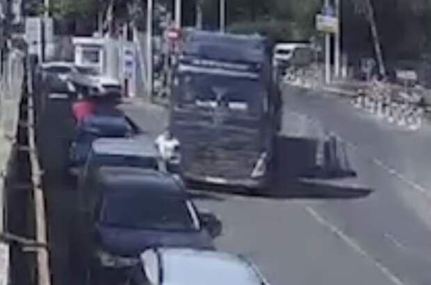 В Москве арестовали водителя грузовика, насмерть сбившего женщину