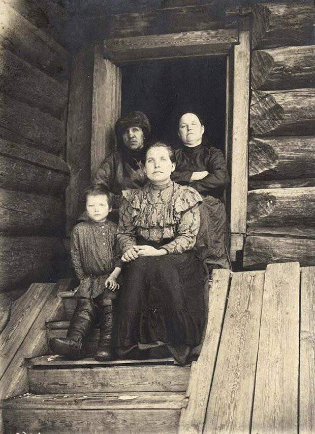 Дореволюционная Россия на фотографиях. Жизнь и быт сибирского крестьянства Дореволюционная Россия на фотографиях. Жизнь и быт сибирского крестьянства