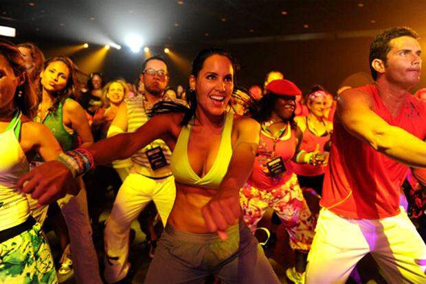 Запостил в блог - приходи на урок. Бесплатные занятия Zumba ZumbaClass.ru - Zumba Fitness в Москве