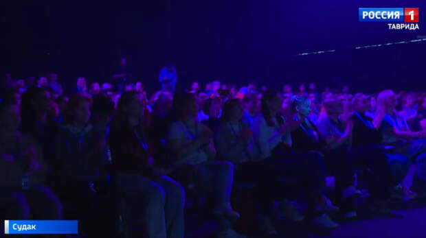 На площадке арт-кластера «Таврида» стартовал первый день Всероссийского проекта Комитета семей воинов Отечества — Академия СВО