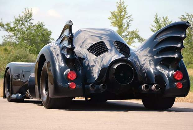 75-летняя эволюция "бэтмобиля" авто, бэтмобиль, бэтмен