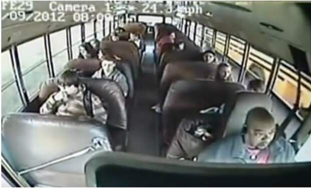 https://img.lifter.com.ua/data/2018/september/3998/bus1.jpg