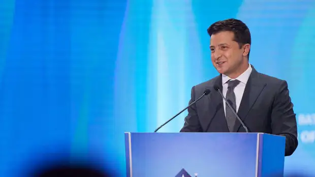 Зеленский допустил, что Украина и Россия будут сражаться десять лет