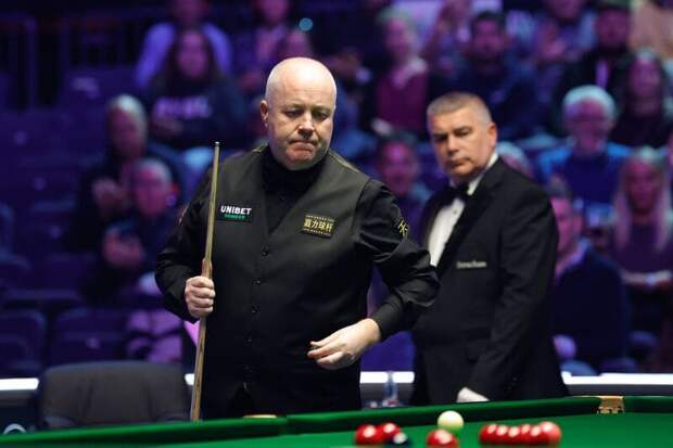 Джон Хиггинс сделал два брейка за 50 и сотенную серию в полуфинале (фото: WST)
