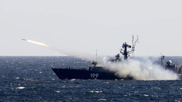 Россия условно уничтожила противника в Черном море. Источник изображения: 