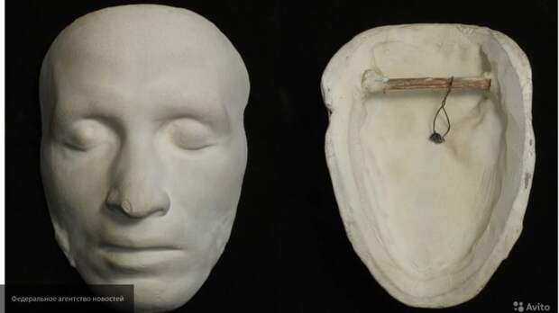 Предок известного скульптора выставил на продажу посмертную маску Пушкина