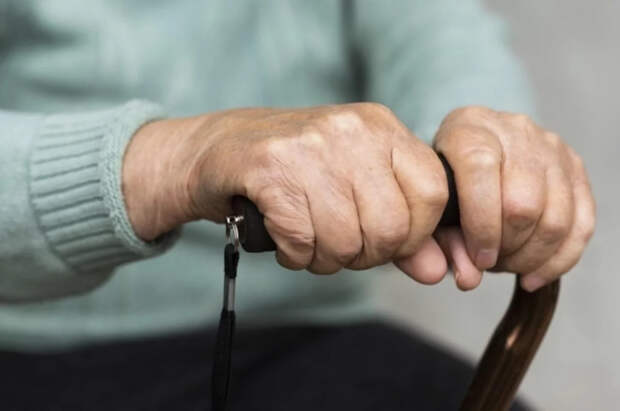 Ученые назвали пять ранних незаметных признаков деменции