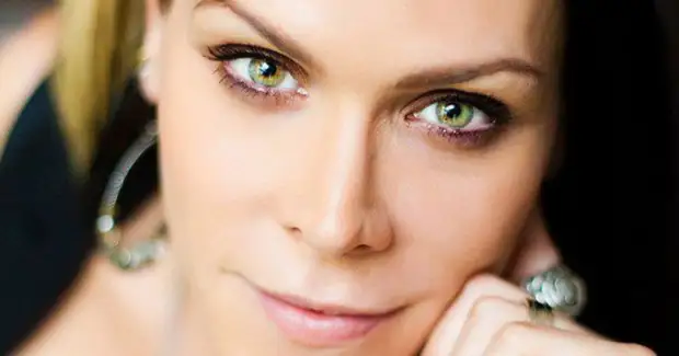    Beth Hart -  