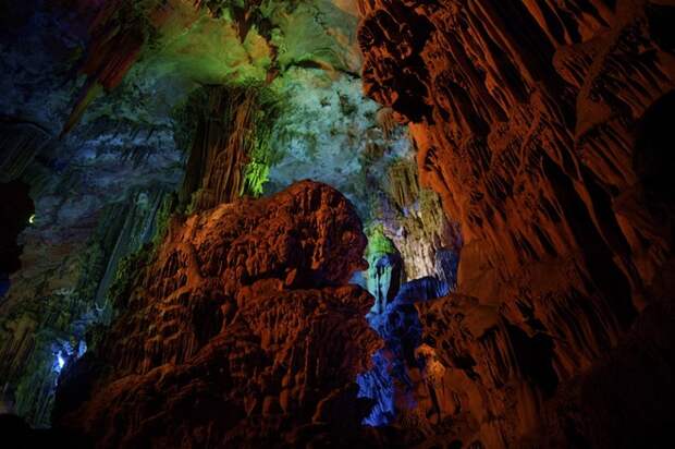 Красочные фотографии Пещеры China_009