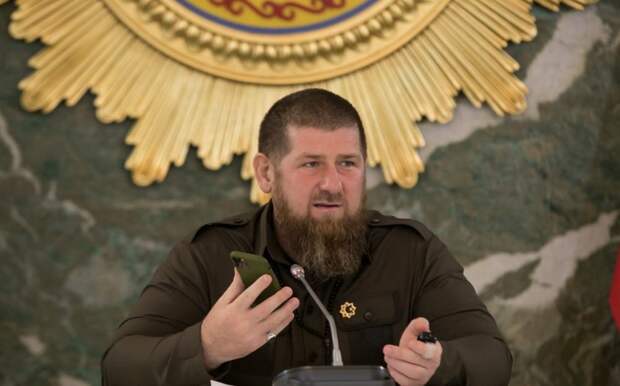 «Я готов встать на колени!» — Кадыров обратился к властям Армении и Азербайджана