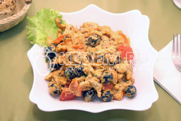 Фрикасе из курицы готово. Приятного аппетита! - Фрикасе из курицы. Кулинарный рецепт с фотографиями приготовления фрикасе из курицы