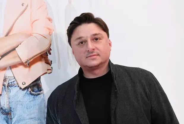 «Кино должно сниматься на площадке»: актёр Максим Лагашкин о работе онлайн, режиссёрах-пастухах и игре на барабанах