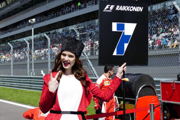 Девушки с  российского этапа Формулы-1 грид-герлс, девушки, формула 1
