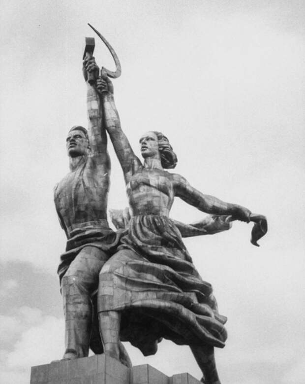 Идеал и символ советской эпохи. 