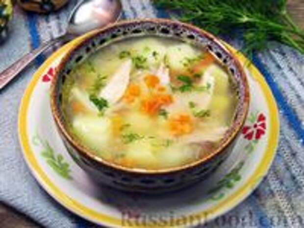 Фото к рецепту: Куриный суп с манной крупой