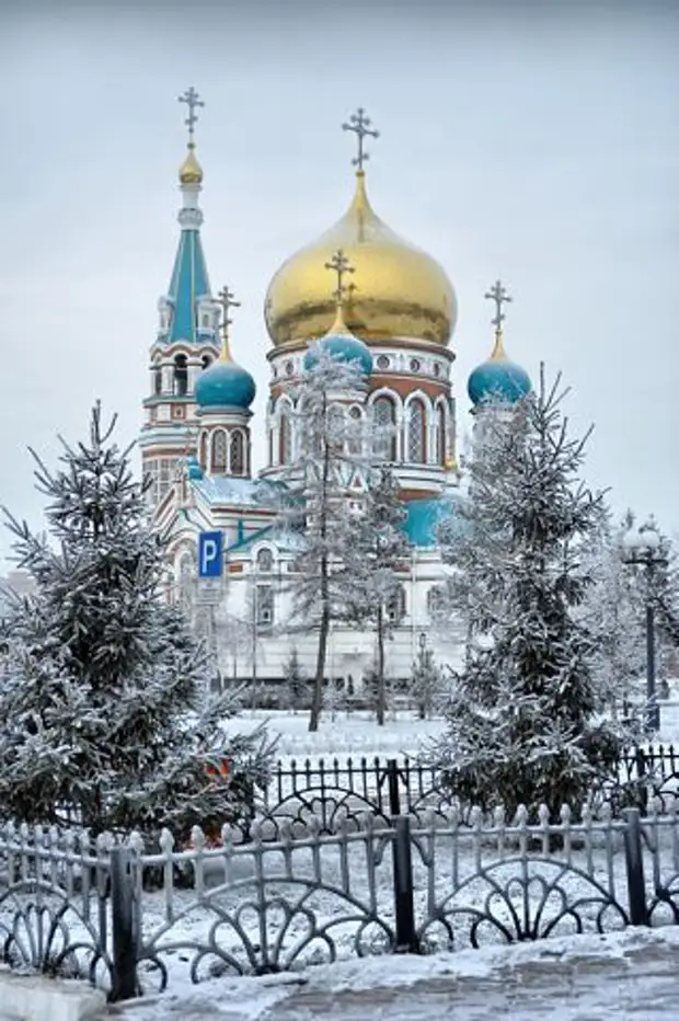 Успенский собор Омск зима