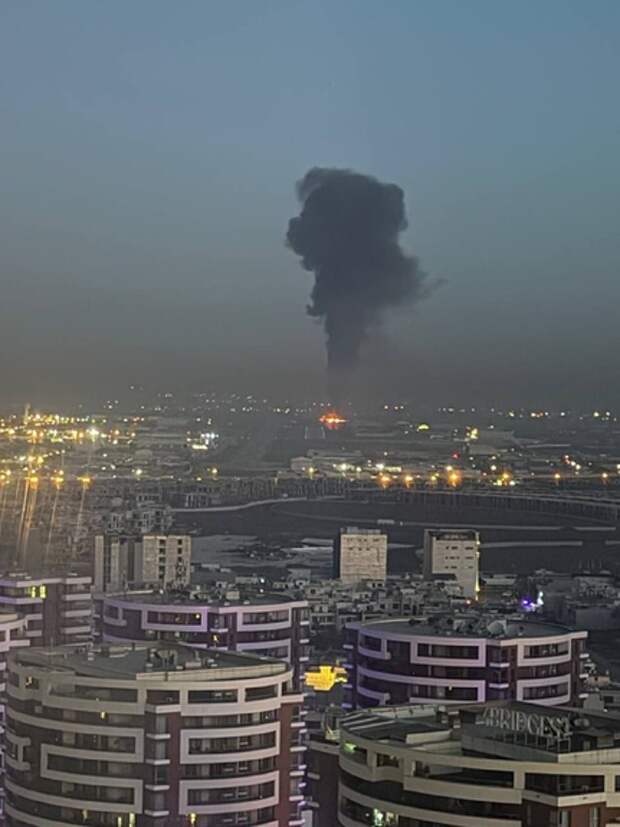 Дым видно из космоса: Иранская атака превратила базу США в пылающий факел