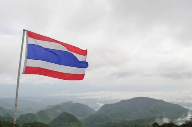 Кортунов допустил возможность срыва перемирия между Таиландом и Камбоджей