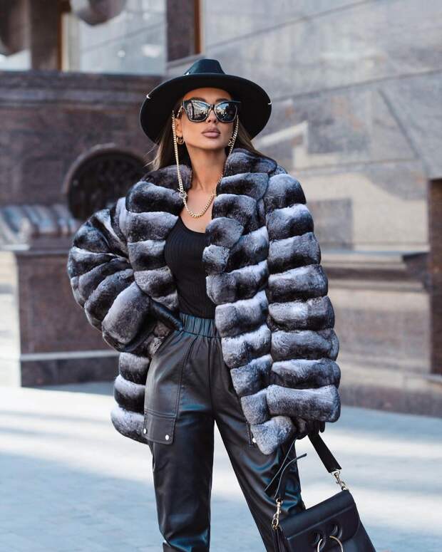 Как выглядеть модно осень-зима 2022-2023: вещи, которые выделят тебя из толпы