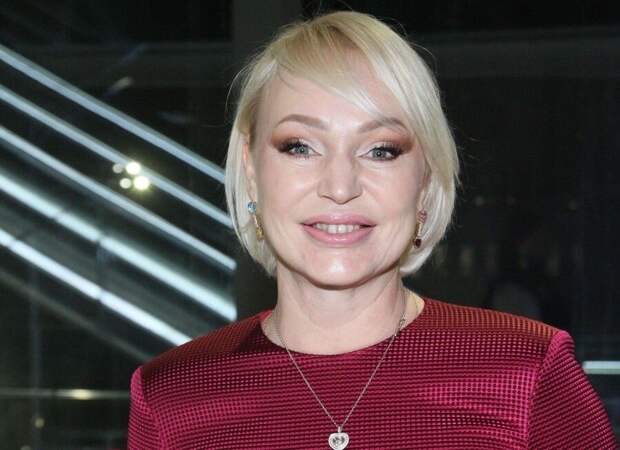 Телеведущая Довлатова назвала Долину королевой с большим сердцем