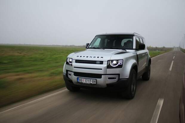 Тест Land Rover Defender D240 HSE