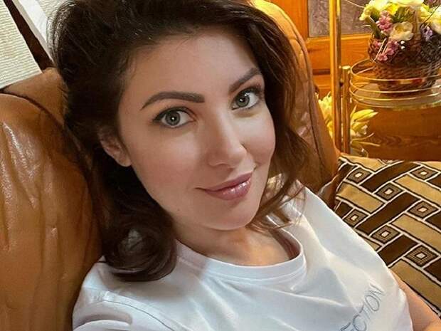 Актриса Анастасия Макеева призналась, что прибегает к аппаратной косметологии