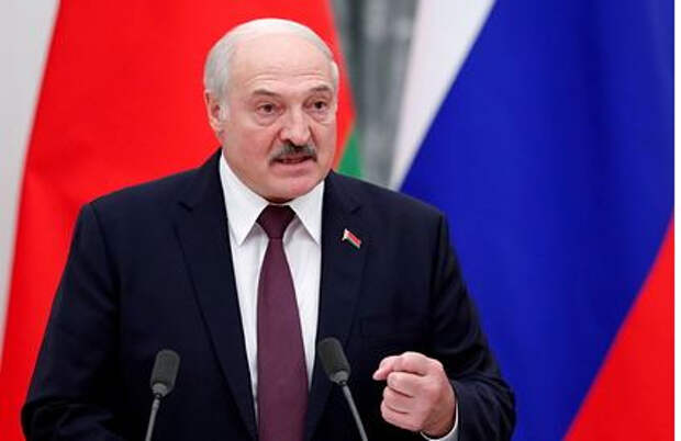 Лукашенко заявил о пользе COVID-19 в борьбе с онкологией