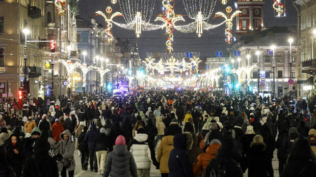 Экс-помощница Байдена высоко оценила сплоченность жителей России