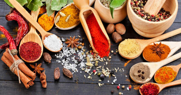 Простые способы улучшить вкус сушеных специй