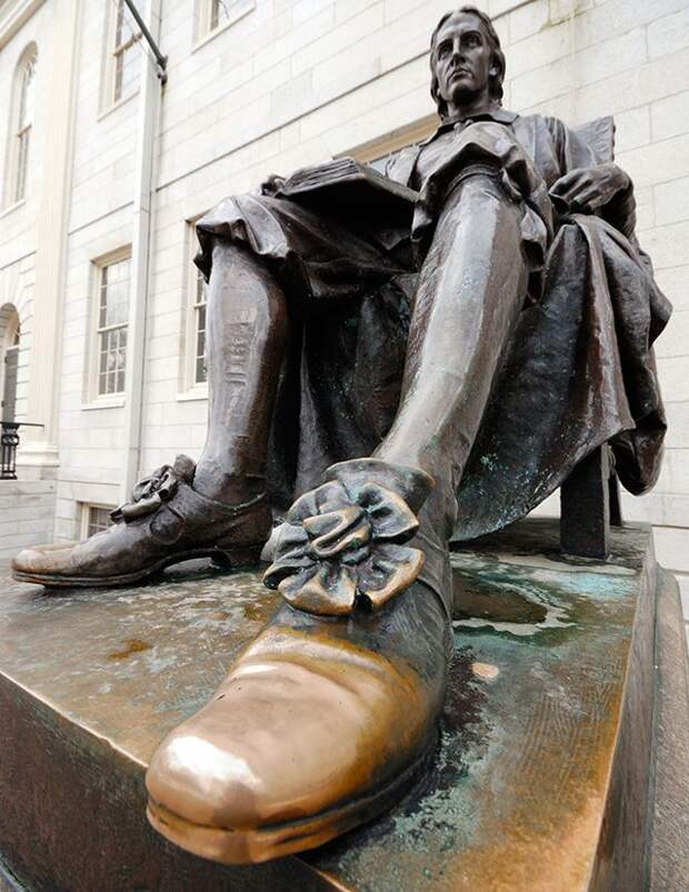 john-harvard-statue.jpg.638x0_q80_crop-smart