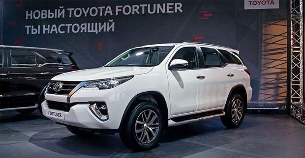 Toyota Fortuner 2017 – внедорожник Фортунер добрался до России