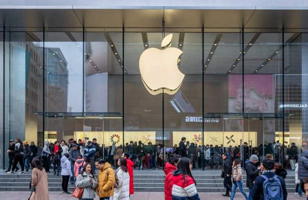Apple закрыла все магазины в Китае