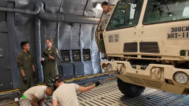 США начали подготовку к наземному вторжению в Иран