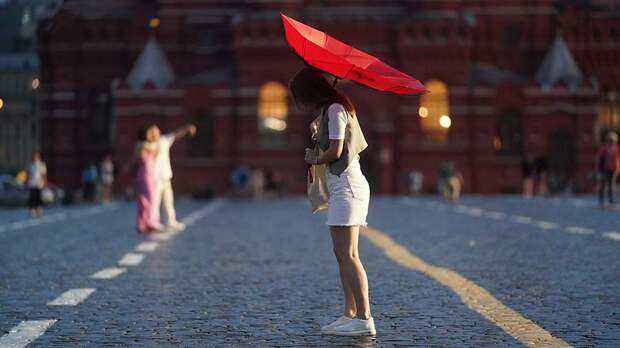 Синоптики спрогнозировали дожди и до +25 градусов в Москве 21 июля