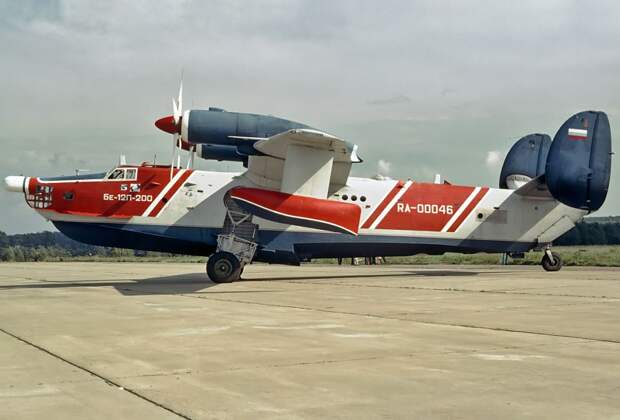 Beriev_Be-12,_Beriev_Aircraft_Company_JP6734994.jpg