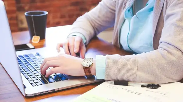 Роскомнадзор представил список интернет-страниц с фейками