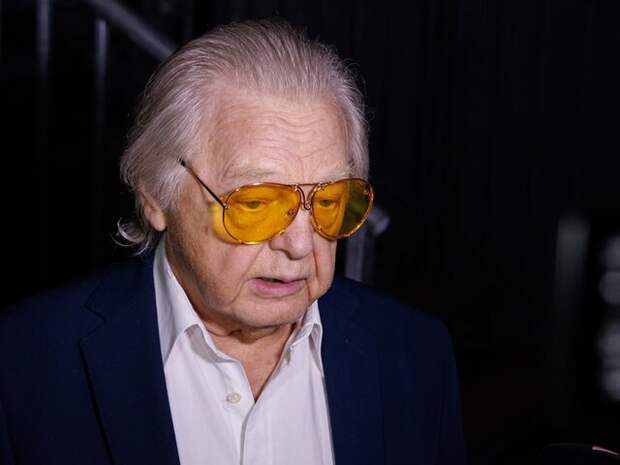 Директор Юрия Антонова опроверг слухи о прекращении концертов артиста