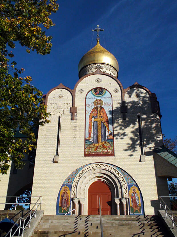 16 самых красивых русских православных храмов в мире