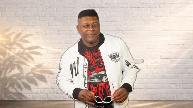 Его называли «Шоколадным зайцем», но жизнь оказалась горькой: 45-летний Пьер Нарцисс оставил миллионы, но «чхать хотела» собственная мать