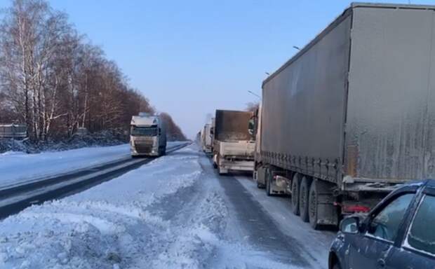 На трассе М-5 «Урал» в Рязанской области ограничено движение из-за непогоды