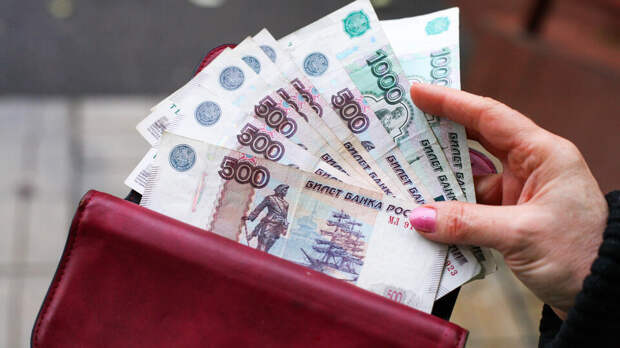 Bloomberg: российский рубль стал самой крепкой валютой 2025 года