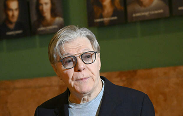 «Я их никому не показывал»: Александр Збруев обнародовал свои тайные «безобразия»