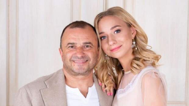 Виктор Павлик и его жена Екатерина объявили пол будущего ребенка