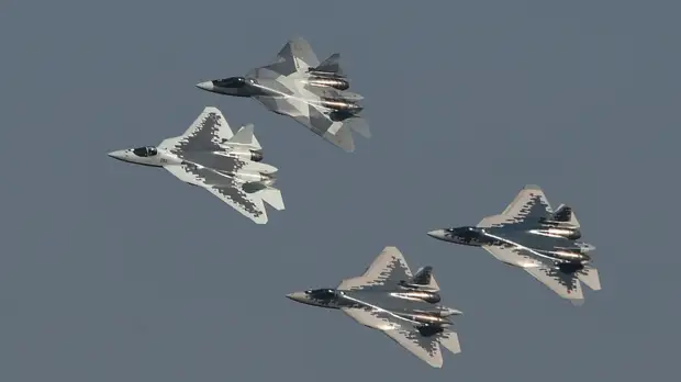 «Никаких ограничений по боевому применению»: в чём преимущества российского Су-57 перед американским F-35