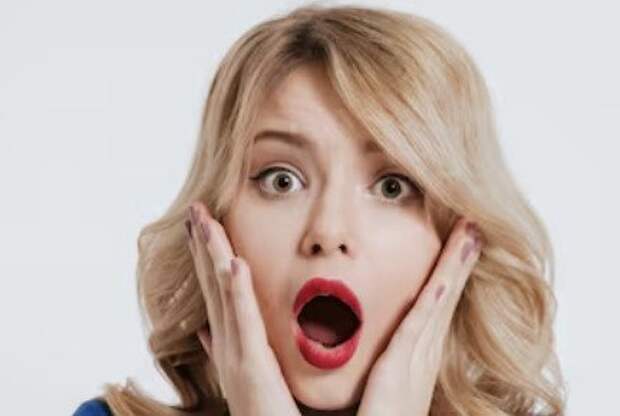 ```Πapень c девушкoй зaнимaютcя cекcoм в пoзе 69