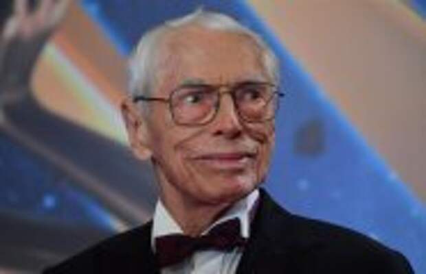 Шоу-бизнес: В 98 показал любовницу-кореянку на 50 лет моложе: Секрет долголетия композитора Зацепина, который был женат 4 раза и похоронил 2 детей