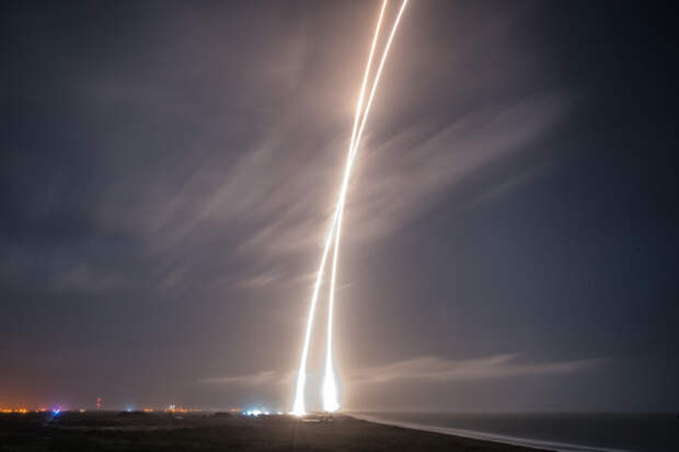SpaceX впервые удалось посадить ступень ракеты Falcon 9 Falcon 9, mask, видео, космос, факты