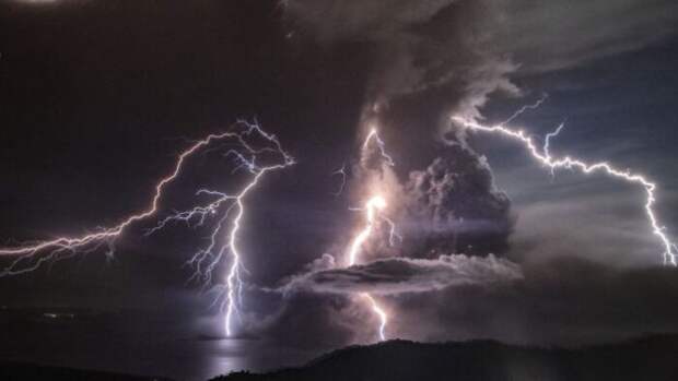 25 необычных погодных явлений, которые впечатляют своей мощью и красотой