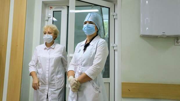 Для российских врачей разработали специальный ГОСТ на обувь